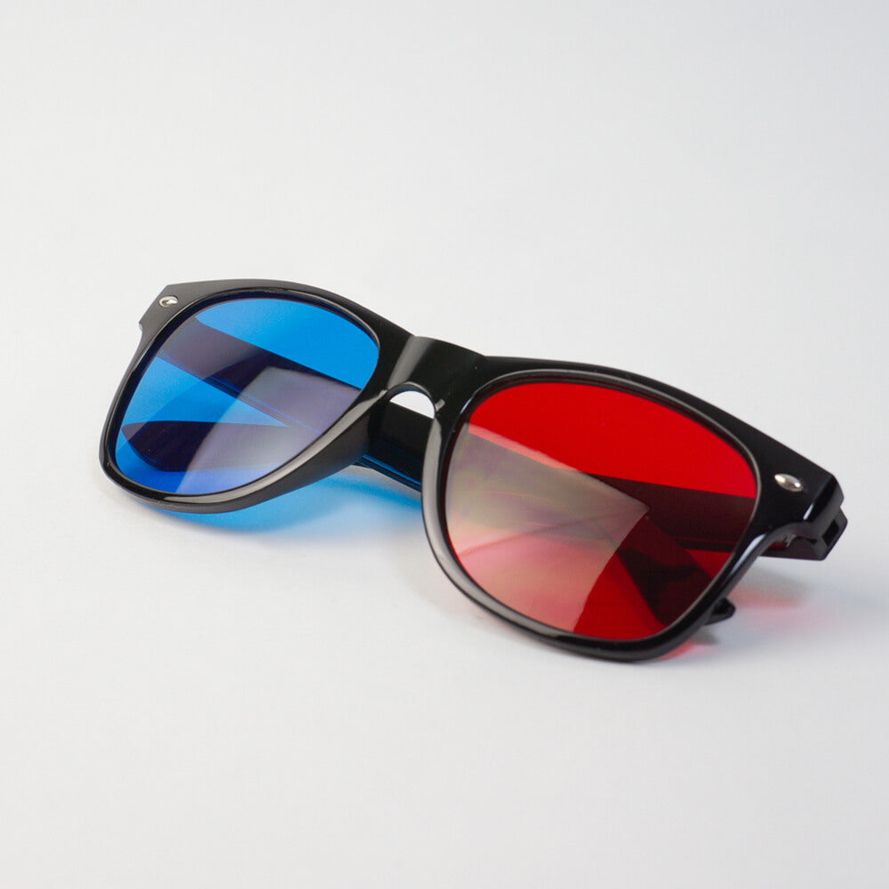 anaglyphic-3d-plastic-frame